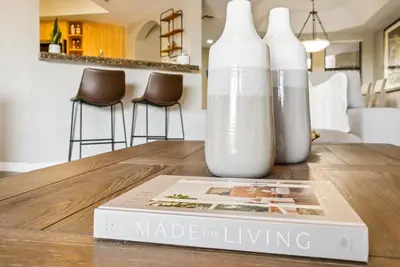 Image de Biltmore Bliss: Mountain Views, Dining, Spas, Golf, and Shopping Only Steps Away