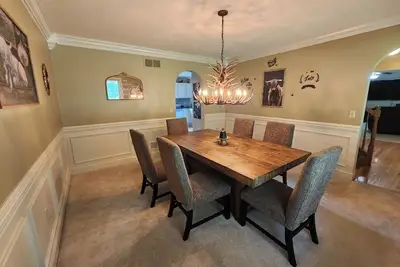 Image de 4/3. 5 country home 5 minutes from town. Bring your family and enjoy!