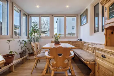 Image de Appartement 'Ferienwohnung Tannenblick' avec vue sur la montagne, jardin partagé et Wi-Fi