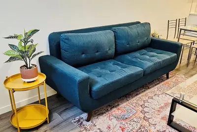 Image de Cozy 1 Bedroom Basement Apt in Se Calgary