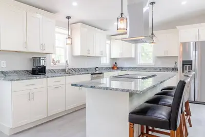 Image de Brand new 4br 3bath Briggs Farm rental, first floor ensuite