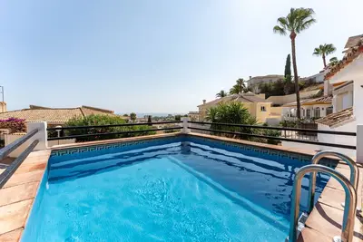 Image de Maison de vacances 'Villa Karolina' avec vue sur la mer, Wi-Fi et climatisation