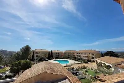 Image de Appartement \"Rooftop\" avec très grande terrasse à 2km de la mer