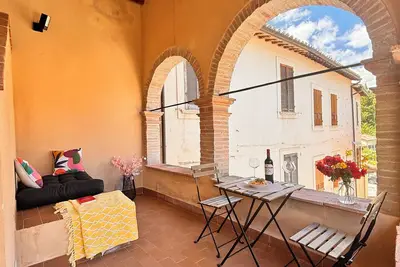 Image de Appartamento in palazzo storico di un borgo Umbro vicino a Rasiglia ed Assisi
