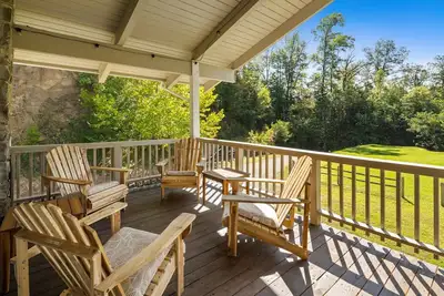 Image de Whittier Woods Retreat. Smokies, Bryson City. Pet-friendly, Family Get-A-Way.