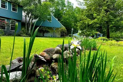 Image de Luxury Farm Stay at Glenrose Manor - Wolf Pine Hollow