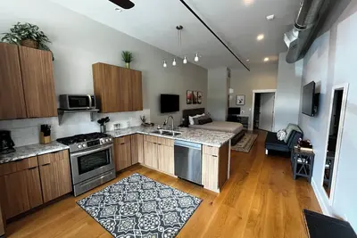 Image de New! Luxury Grand Lake Boardwalk Loft Condo - Paddle Board - Rooftop Deck