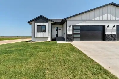 Image de Luxury Rapid City Home #1