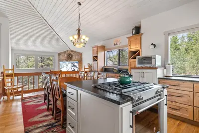 Image de Great Kitchen, Ac, Sharc, Hot Tub, Bring Pet! , 10 Pine Ridge Lane - Premium Amenities