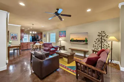 Image de Peace at Skyview - 10 minutes to downtown Waco