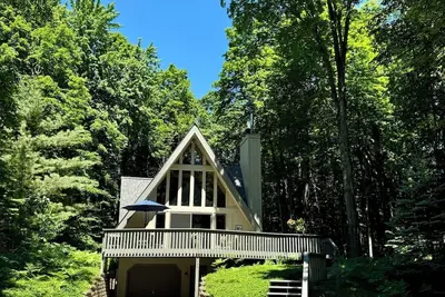 Image de Scenic A-frame close to Harbor Springs, Petoskey, golf, beaches and more!