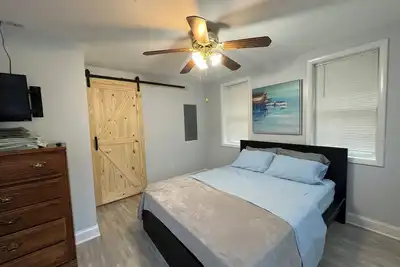Image de Beach Bungalow on dead end road
