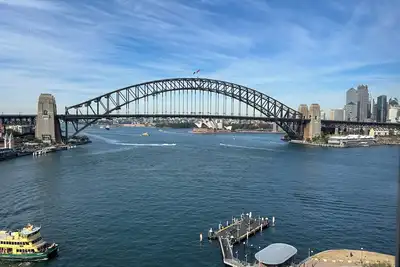 Image de Harbourside 81 - Stunning Studio Apartment - Harbour Bridge & Opera House Views