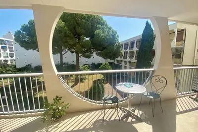 Image de Appartement, centre ville / port