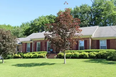 Image de Private Yard with 3-Bedroom Retreat