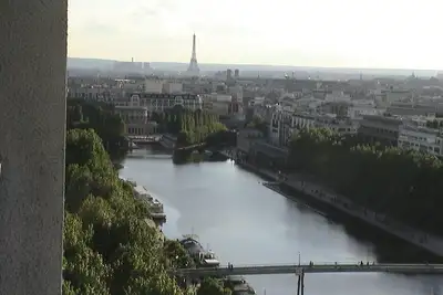 Image de Magnifiques vues sur Paris, appartement 4 pièces, 92m², au bord de l'eau