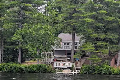 Image de Baboosic Lake - Wonderful Classic S. Nh Vacation Cottage all to Yourself
