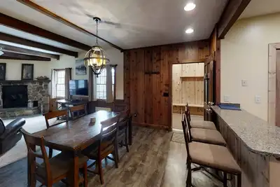 Image de Whistlepunk #15 - Ski-In/Out Brigham Townhouse by RedAwning