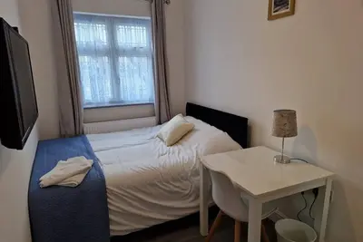 Image de Double Bedroom, London, Sleeps 2