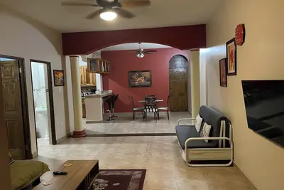 Image de Le Quad's One Bedroom ~ Private, Spacious, Secured & Elegant