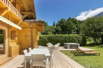 Image de Chalet Bechar - Garden - Sauna & Jacuzzi