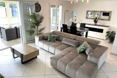 Image de Maison climatisée tout confort pour 8 personnes
