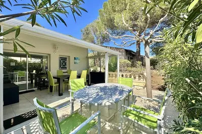 Image de Cap D'Agde - Mont saint martin / Réf 337 / Villa semi-individuelle avec belle terrasse