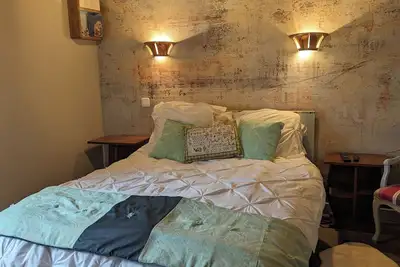 Image de Suite chambre d'hotes de caractère en campagne