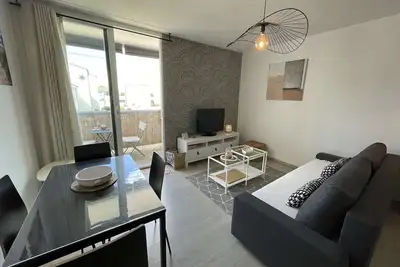 Image de Appartement rénové 2 pièces, balcon, parking privé, à 200m de la plage, 4 couchages - Saint-Hilaire-de-Riez