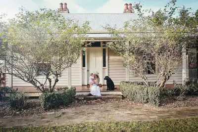 Image de Heritage Farmhouse With Fireplace and Pool