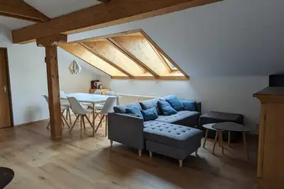 Image de Modern studio apartment