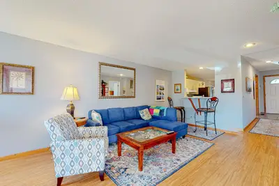 Image de Flip Flops Inn | Condo in Duck with tennis & pool access