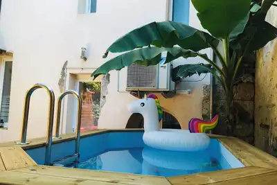 Image de Maison de ville avec piscine Ă deux pas des commerces