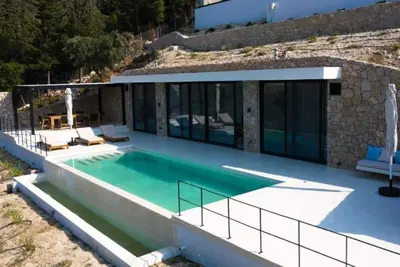 Image de Villa With Private Pool