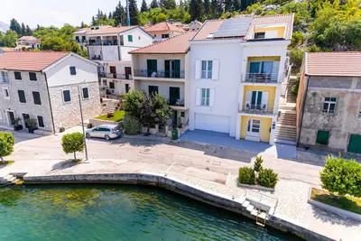Image de Apartments Ema - Studio Apartment with Sea View