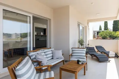 Image de Apartments aMare - Three Bedroom Apartment with Balcony and Sea View