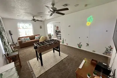 Image de The home is a bright cozy home. It’s located 5min away from I-8interstatehighway.