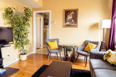 Image de Garden State getaway \nThis 3 Bedroom apartment is a home away from home.