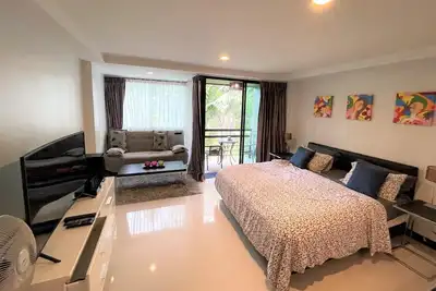 Image de Studio at Kris Condo, walk to Bangtao beach 2304