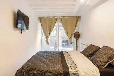 Image de Center 3 bedrooms living fully equipped