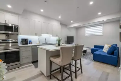 Image de 1Bdrm Suite- Howse Den