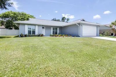Image de Murray Dale Hideaway – Spacious 3br Home w/ Sunroom, Fenced Yard & Pet-Friendly Comfort Near Tampa!