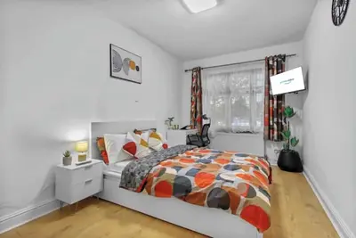 Image de Flat in London, 1 min Walk to Station Central Line