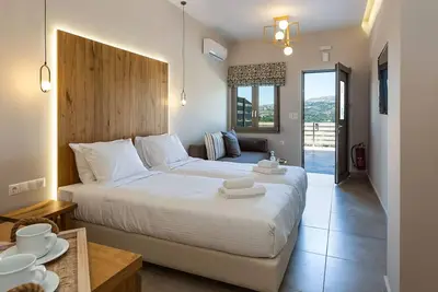 Image de Bh341 - B - Apartment Rethymno / coordinates: 35. 210479, 24. 534285\n