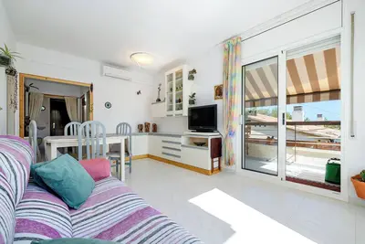 Image de Appartement \"Edifici França\" avec terrasse privée et Wi-Fi