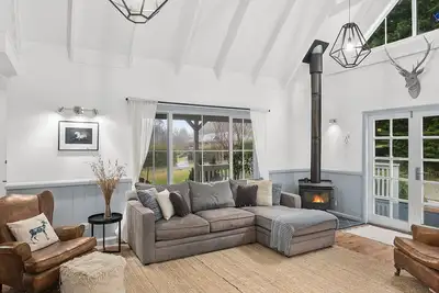 Image de Dove Cottage — Stay 3, Pay 2!