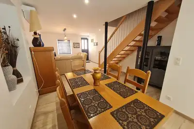 Maison familiale à Raon-l'Étape - 3 chambres, balcon sur rivière, proche commodités et activités