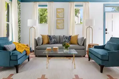Image de The Islander House at King Street!