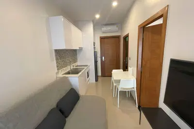 Apartment at Palmetto Condo by Lofty