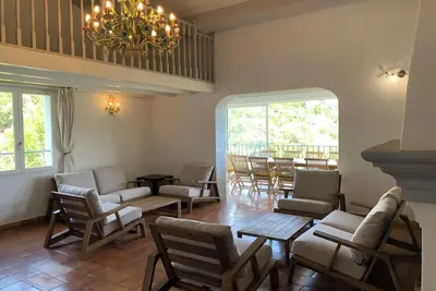 Image de Maison 8 personnes avec piscine à 5 minutes de la plage